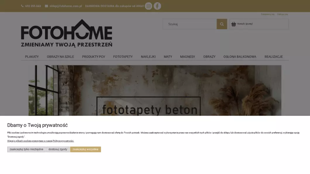 Zrzut ekranu strony internetowej firmy FotoHome